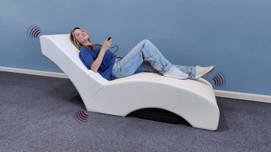 Experia vibro lounger with remote